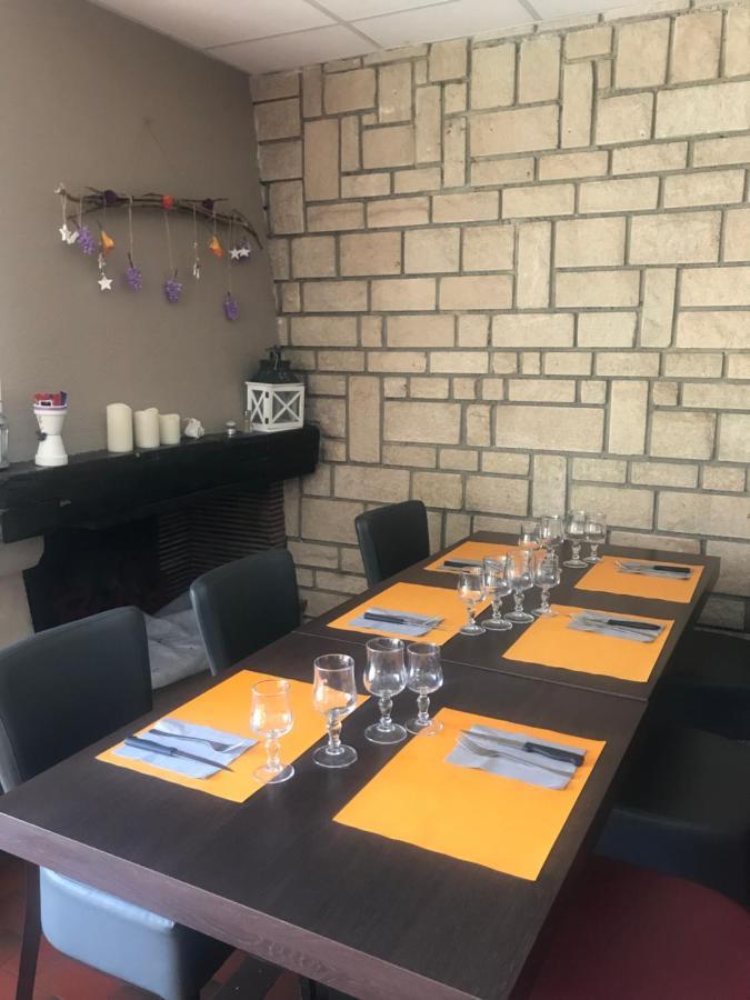 Logis Le Provencal Hotel Euville Ngoại thất bức ảnh